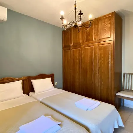 Apartment Moutafi Nea Roda