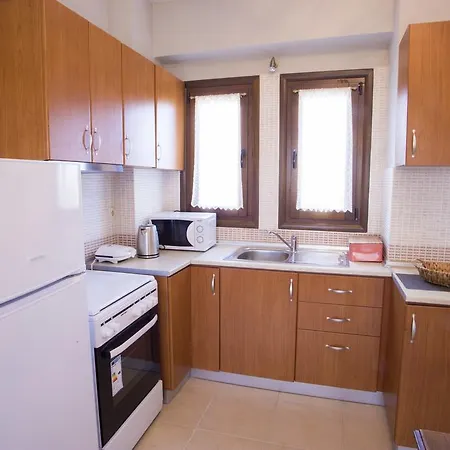 Moutafi نيا رودا